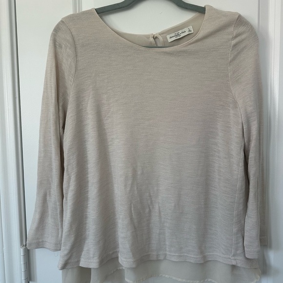 Abercrombie and Fitch Long Sleeve Top - Picture 1 of 3